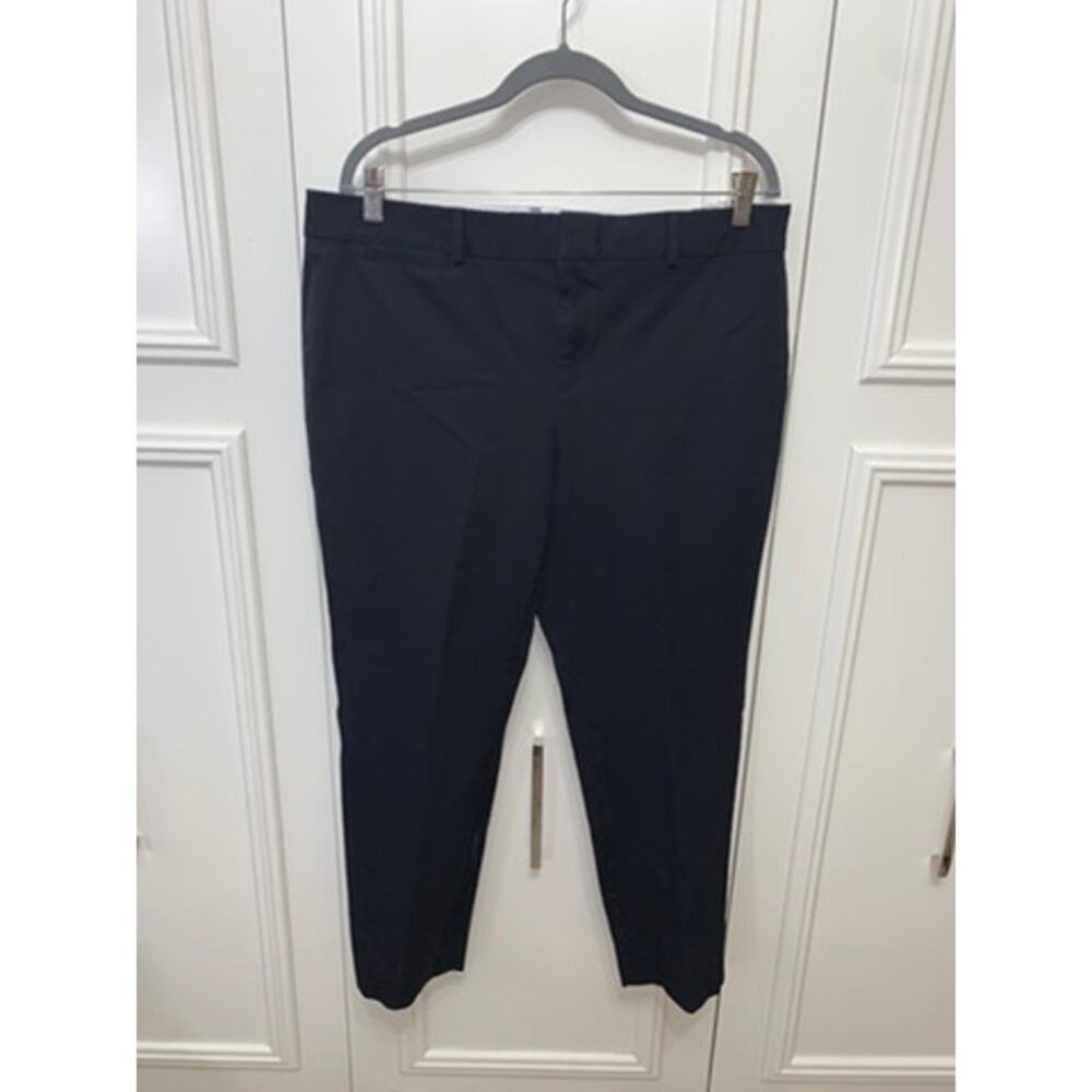 Crown & Ivy Women's Size‎ 16 Black Ankle Pants Straight Leg Casual
